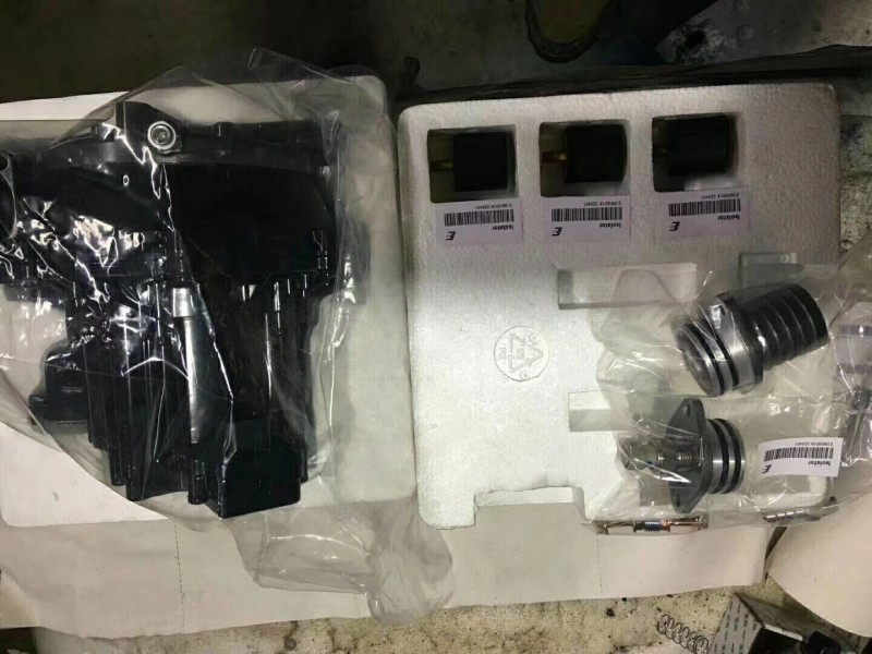 VG1540110410   EPR電控調(diào)壓器/VG1540110410