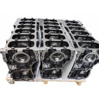 發(fā)動(dòng)機(jī)缸體Цилиндр двигателя