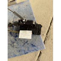 DZ14251340047   左車門鎖體（電動(dòng)）