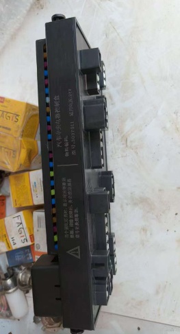 3037011中央電器控制盒